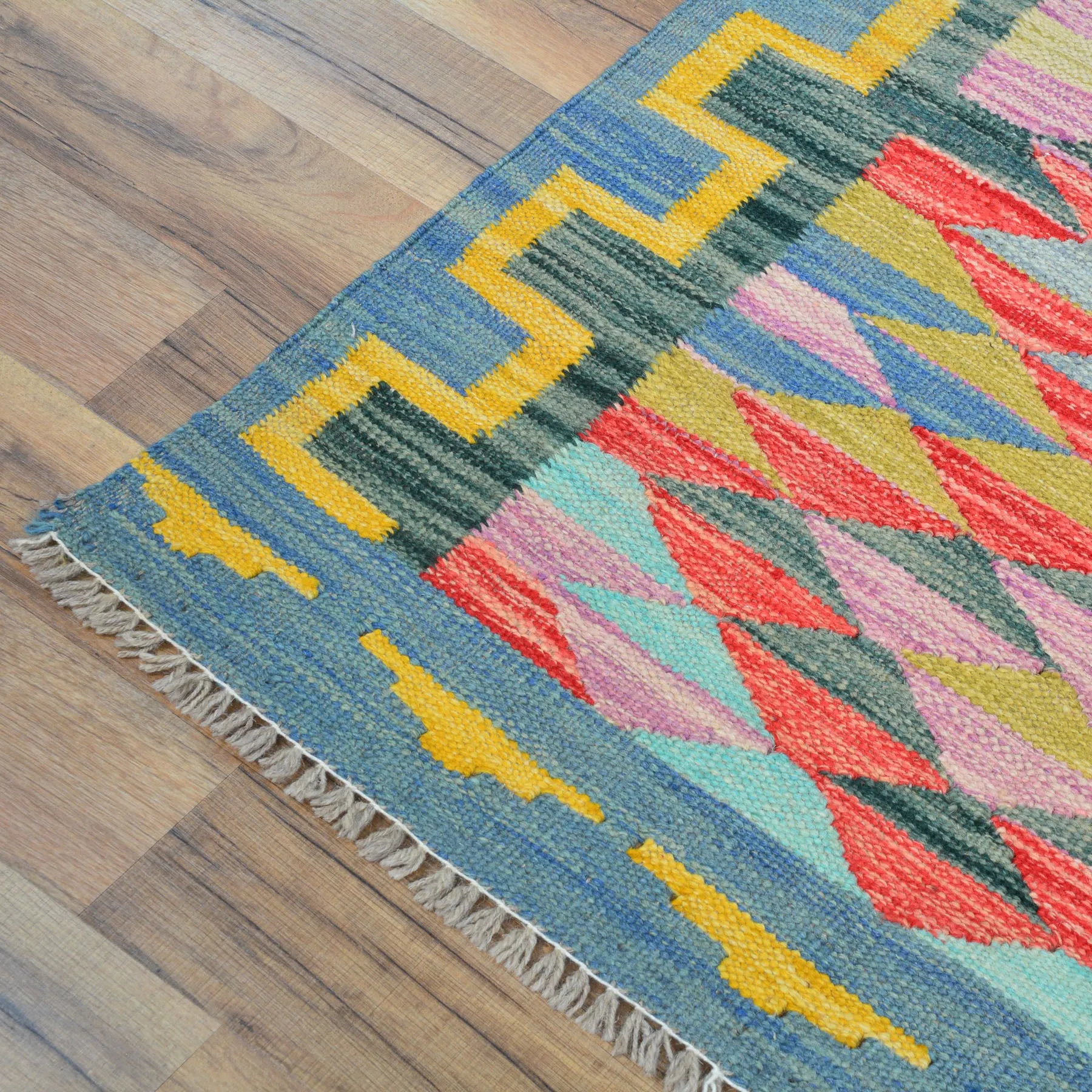 Hand-Woven Reversible Momana Kilim Handmade Wool Rug (Size 2.7 X 8.3) Cwral-10704