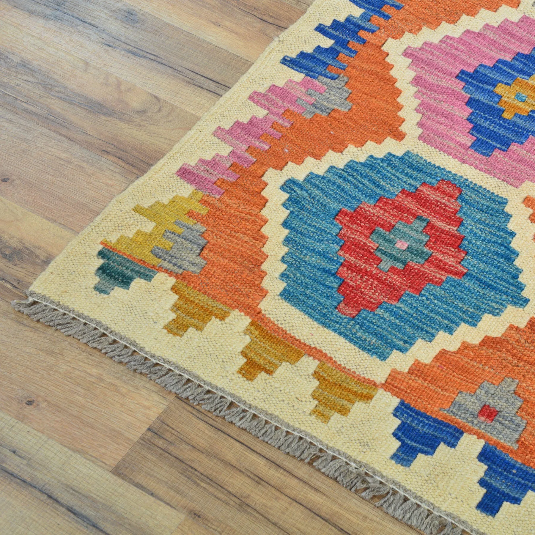 Hand-Woven Reversible Momana Kilim Handmade Wool Rug (Size 2.9 X 8.1) Cwral-10713