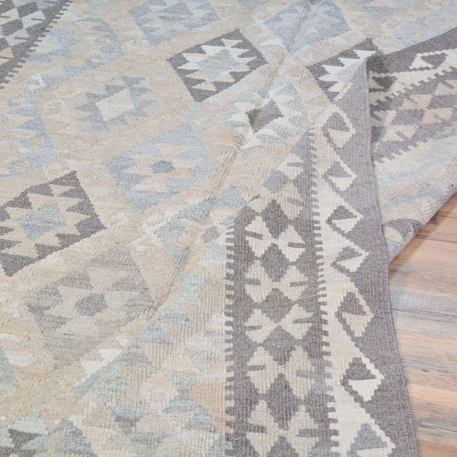 Hand-Woven Reversible Traditional Design Handmade Kilim Rug (Size 5.2 X 6.7) Cwral-10806