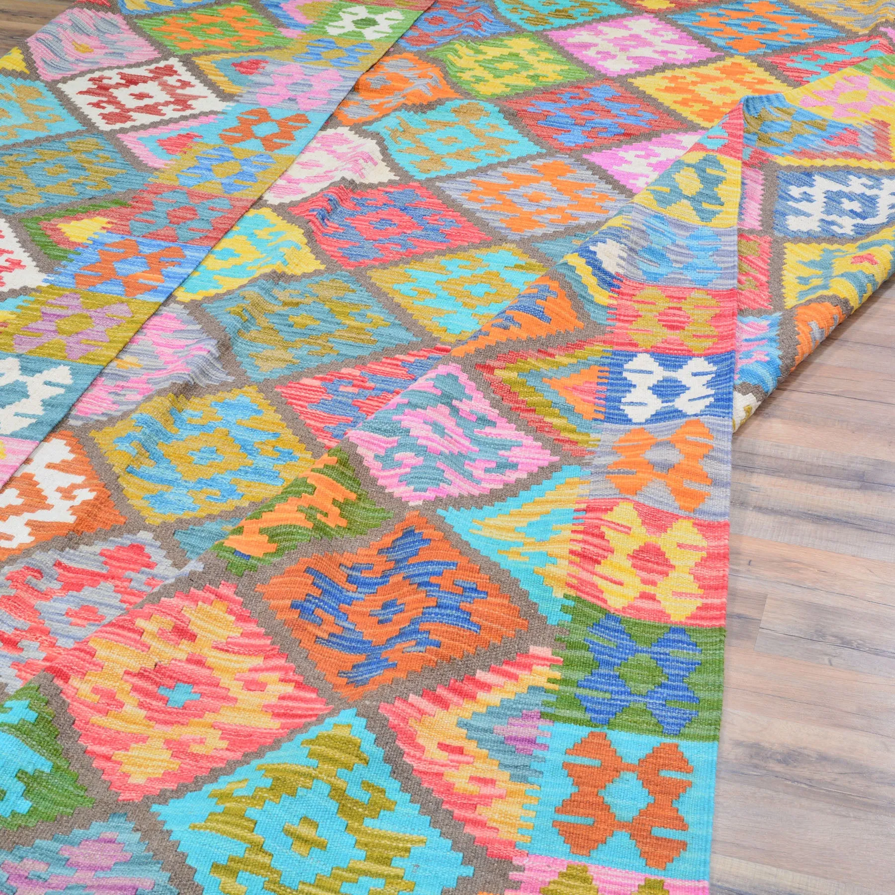 Hand-Woven Reversible Traditional Design Handmade Kilim Rug (Size 8.10 X 11.3) Cwral-10770