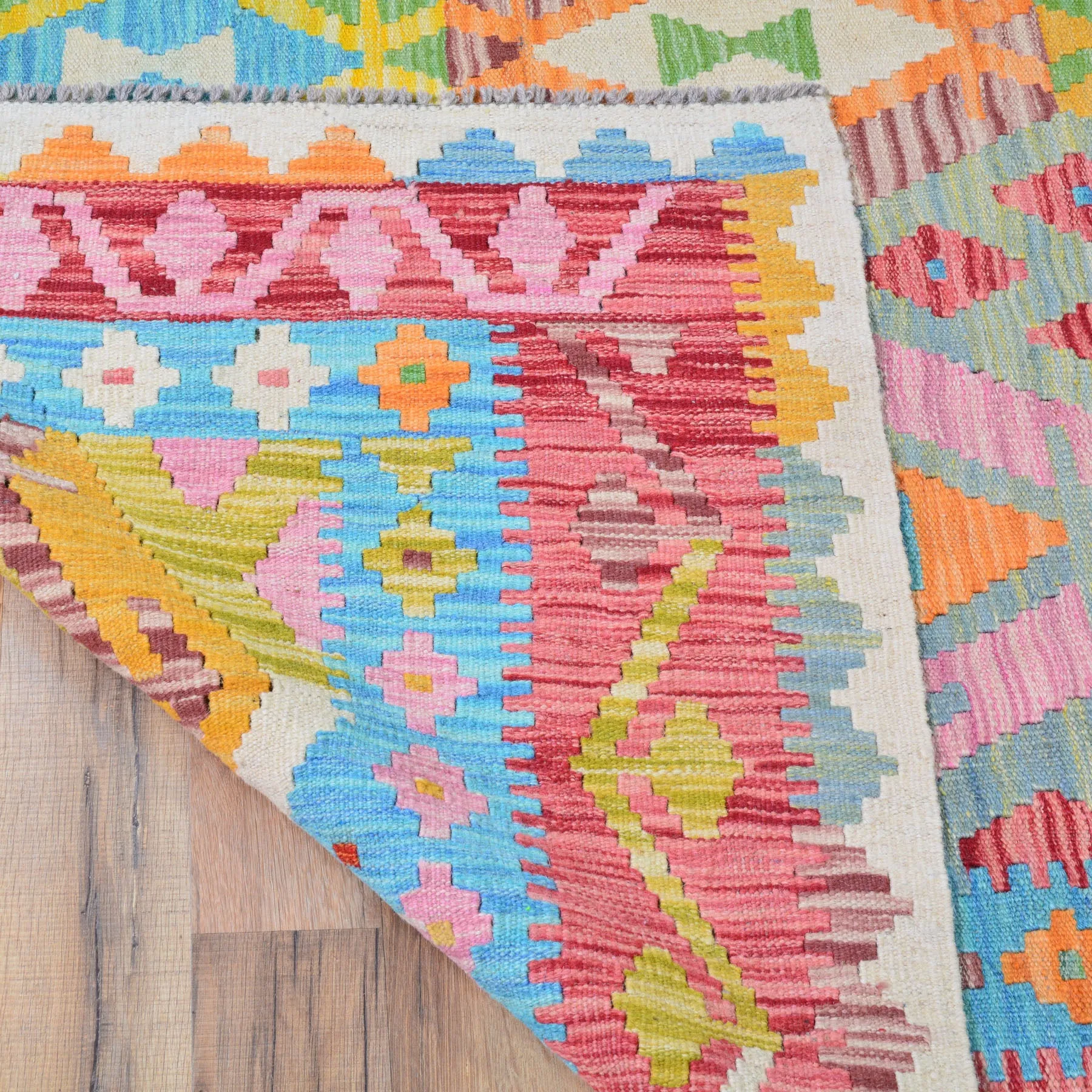 Hand-Woven Reversible Traditional Design Handmade Kilim Rug (Size 8.5 X 9.8) Cwral-10776