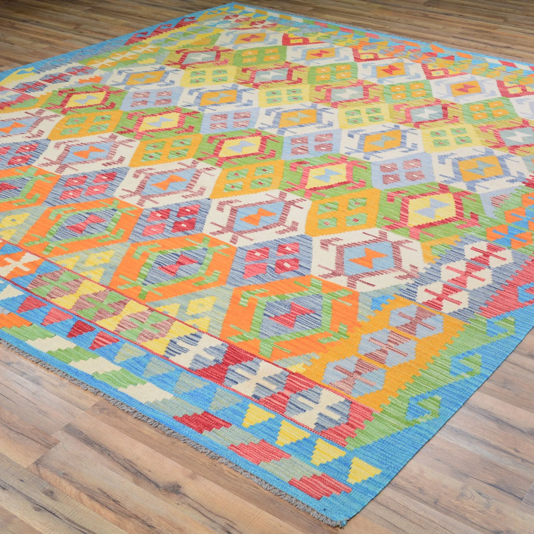 Hand-Woven Reversible Traditional Design Handmade Kilim Rug (Size 8.6 X 9.8) Cwral-10773