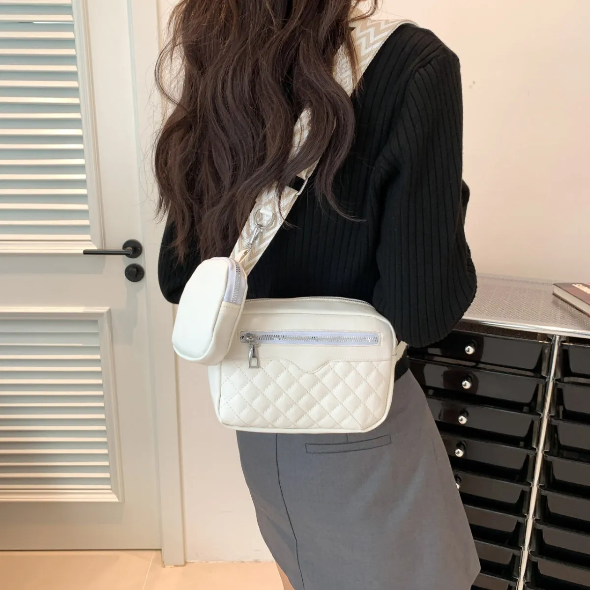 Hayes Stitching Faux Leather Shoulder Bag