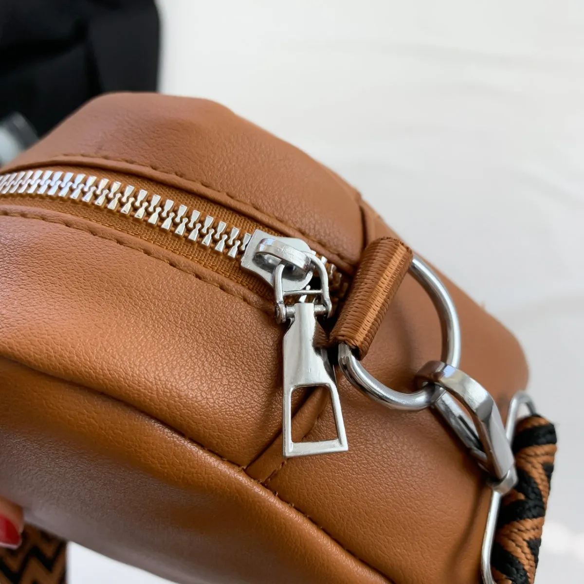 Hayes Stitching Faux Leather Shoulder Bag
