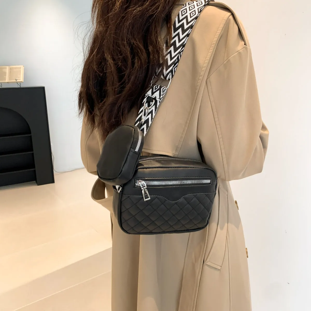 Hayes Stitching Faux Leather Shoulder Bag