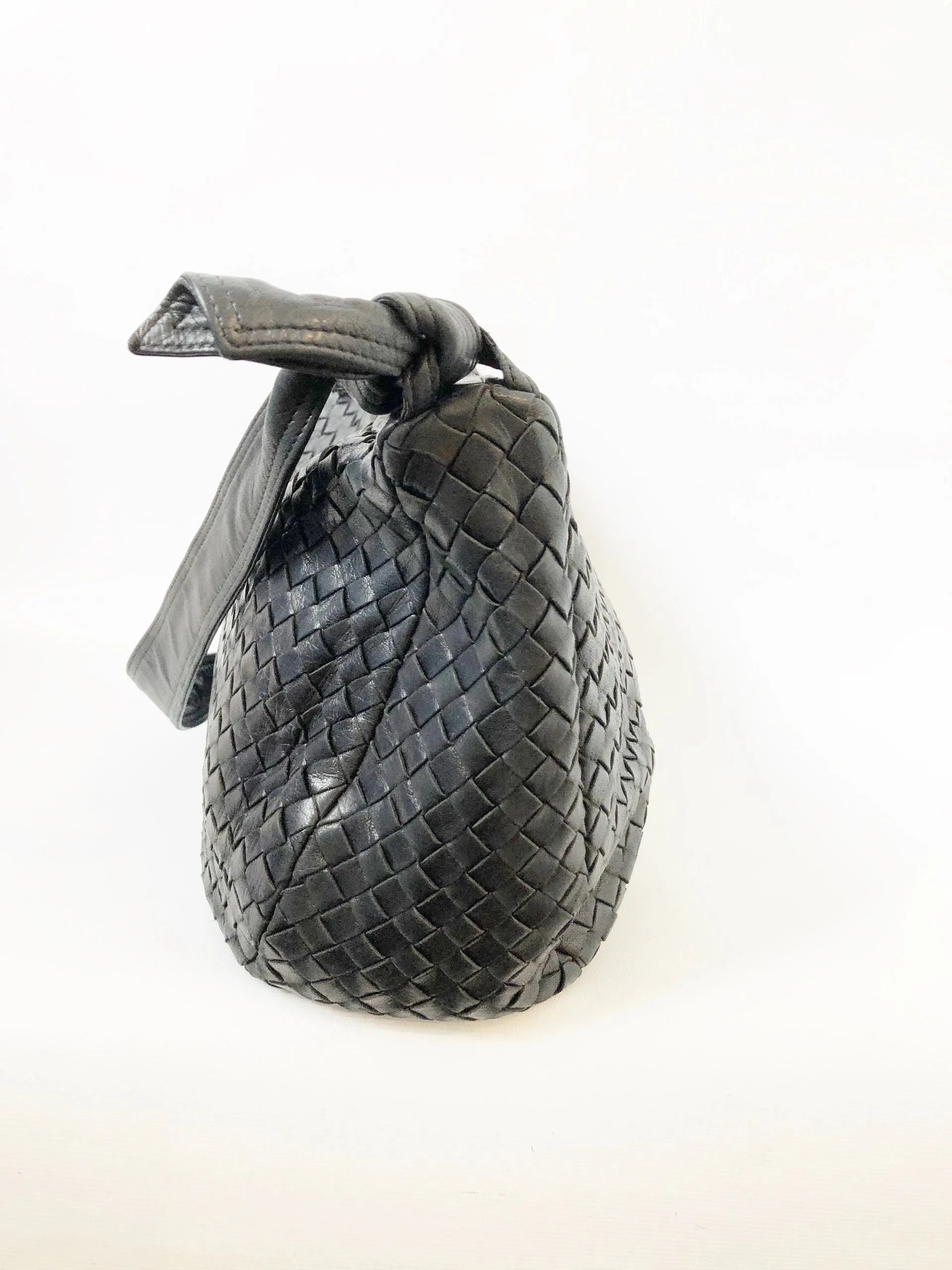 Intrecciato Shoulder / Crossbody Bag