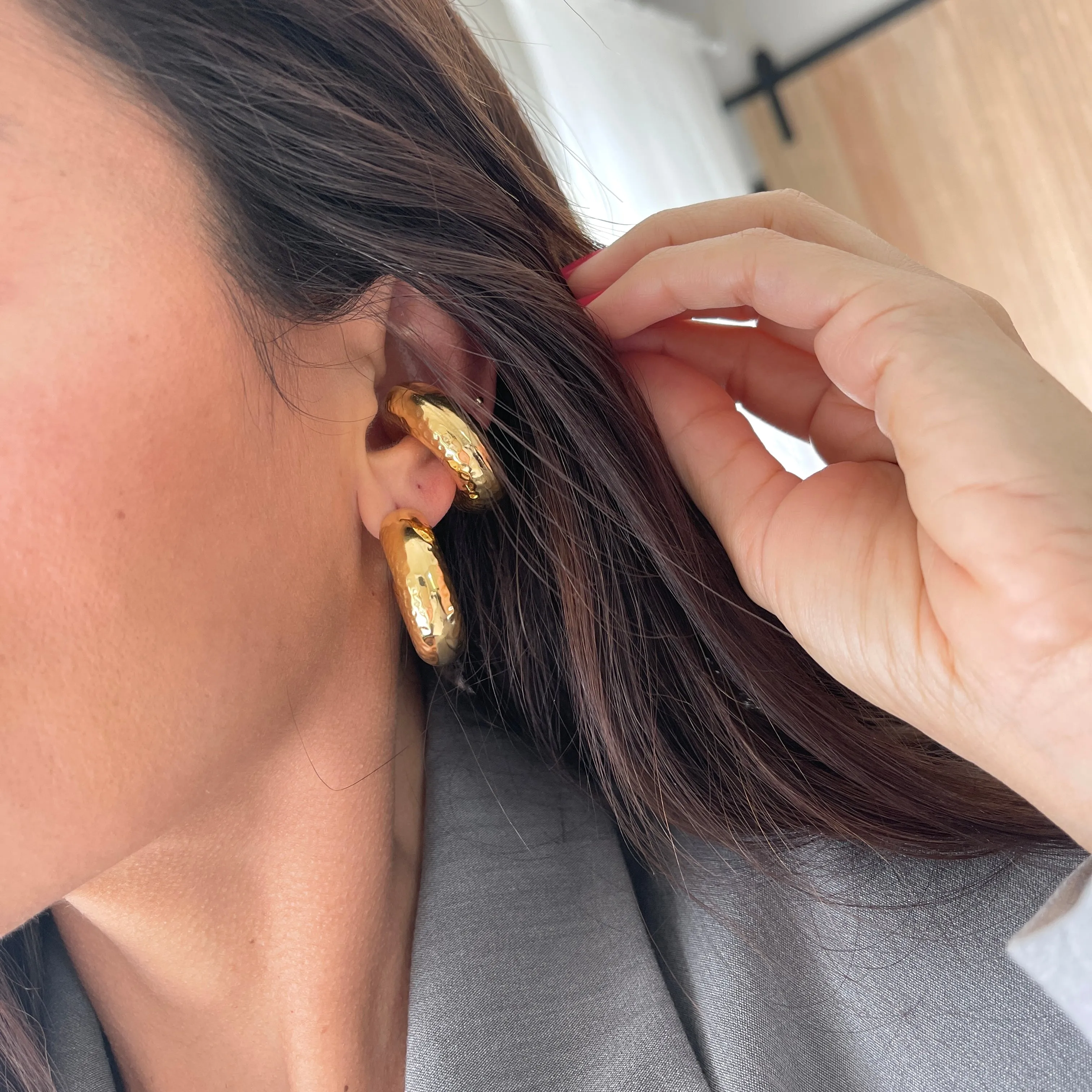 Kat Textured Hoops