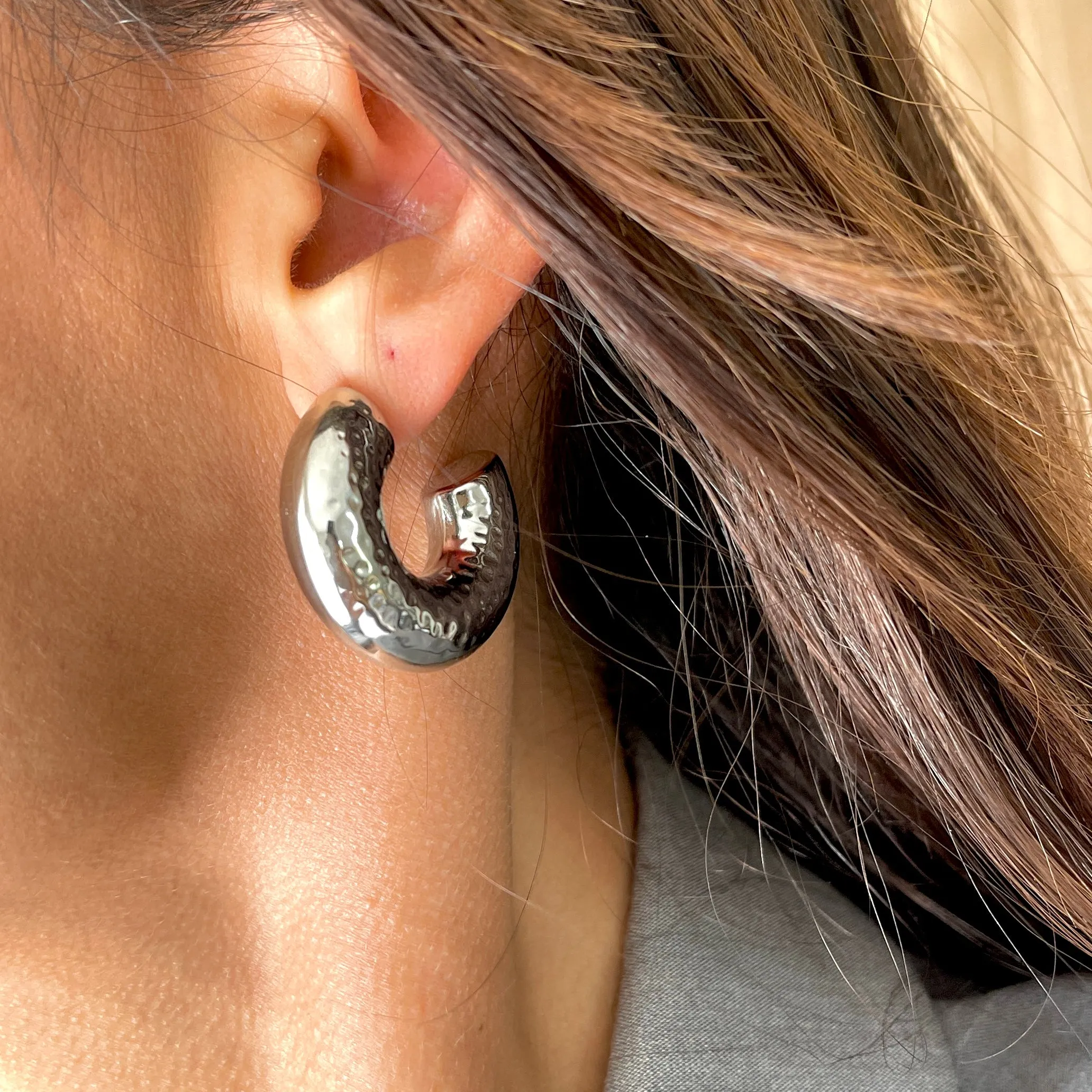 Kat Textured Hoops