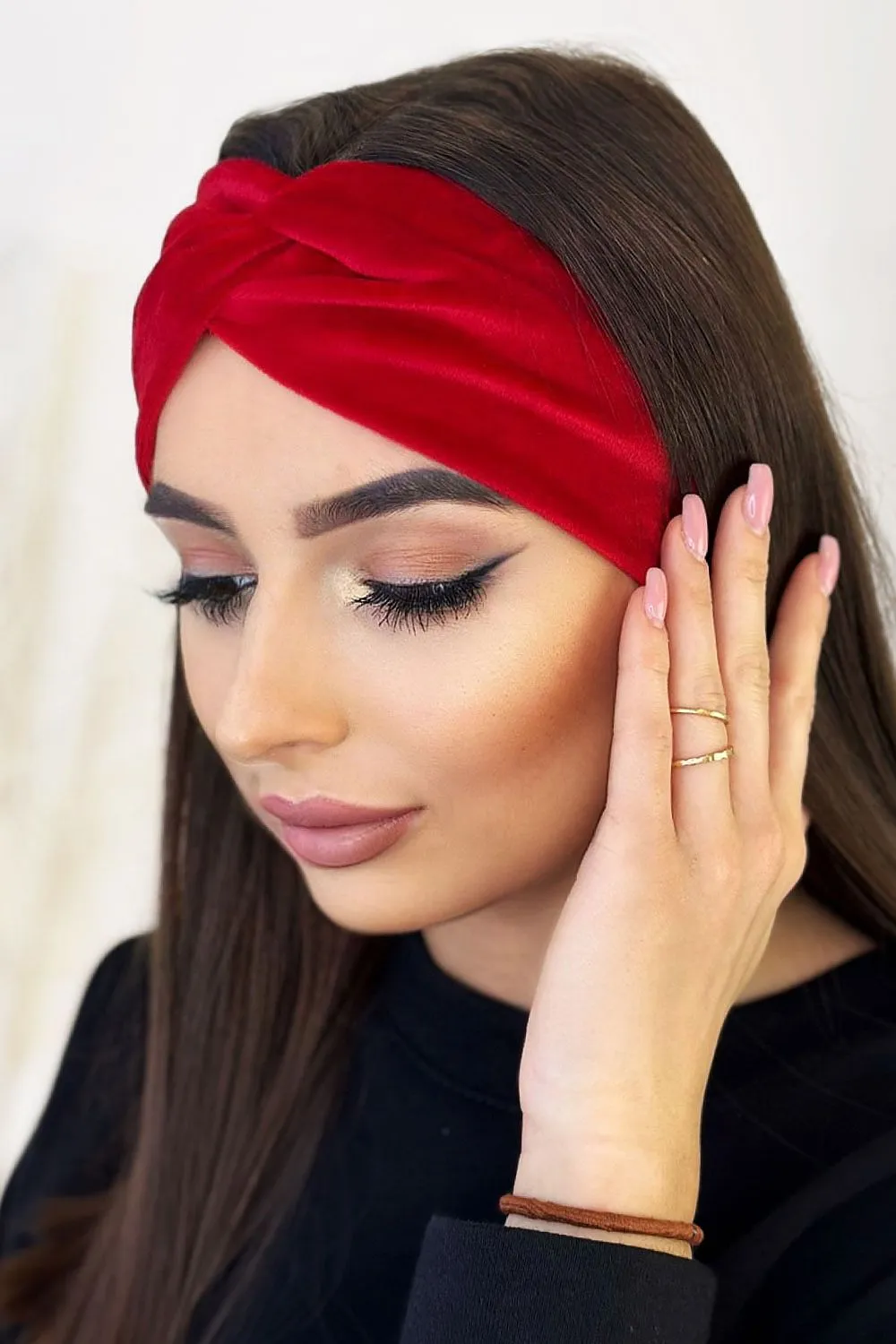 Knotted Velour Headband Elegance