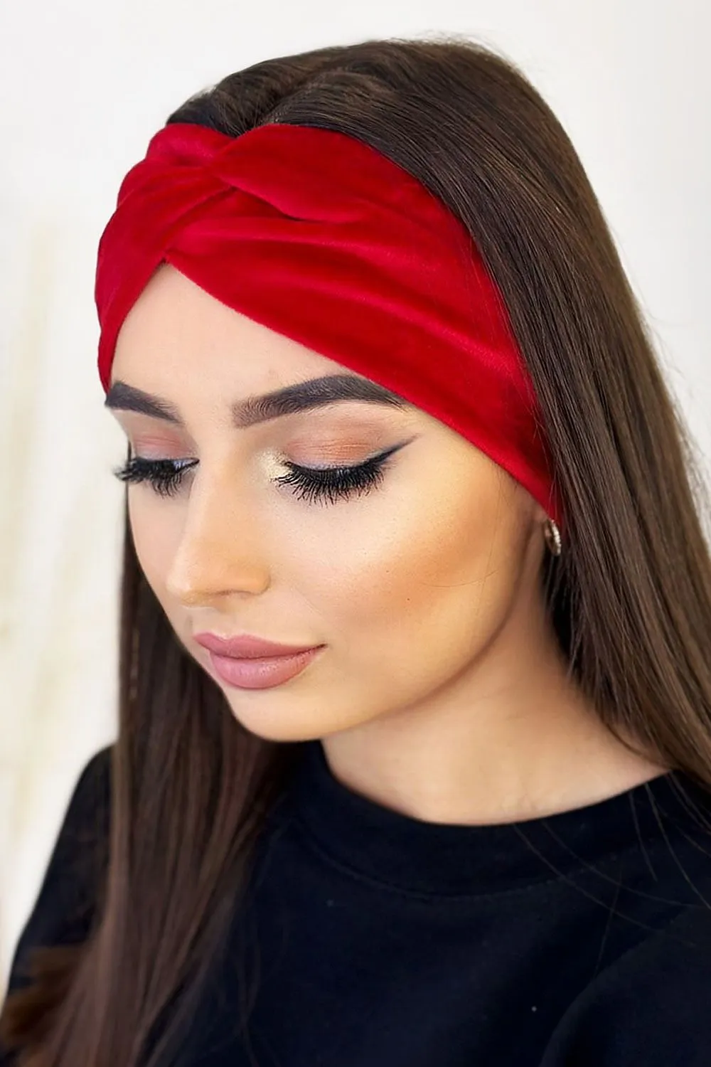 Knotted Velour Headband Elegance