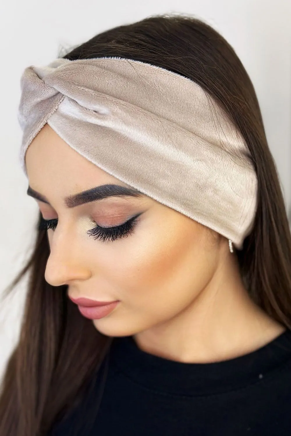 Knotted Velour Headband Elegance