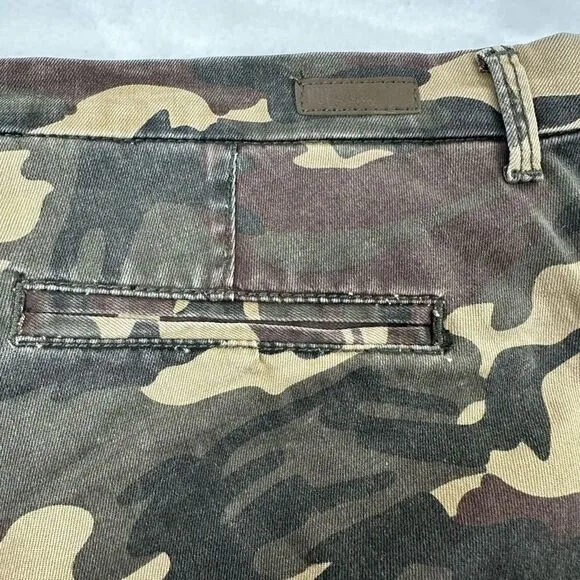 Kut From The Kloth Women's Size 10 Gwen Relaxed Trouser Green Camouflage New