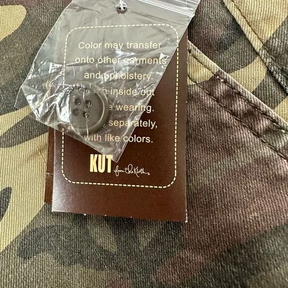 Kut From The Kloth Women's Size 10 Gwen Relaxed Trouser Green Camouflage New