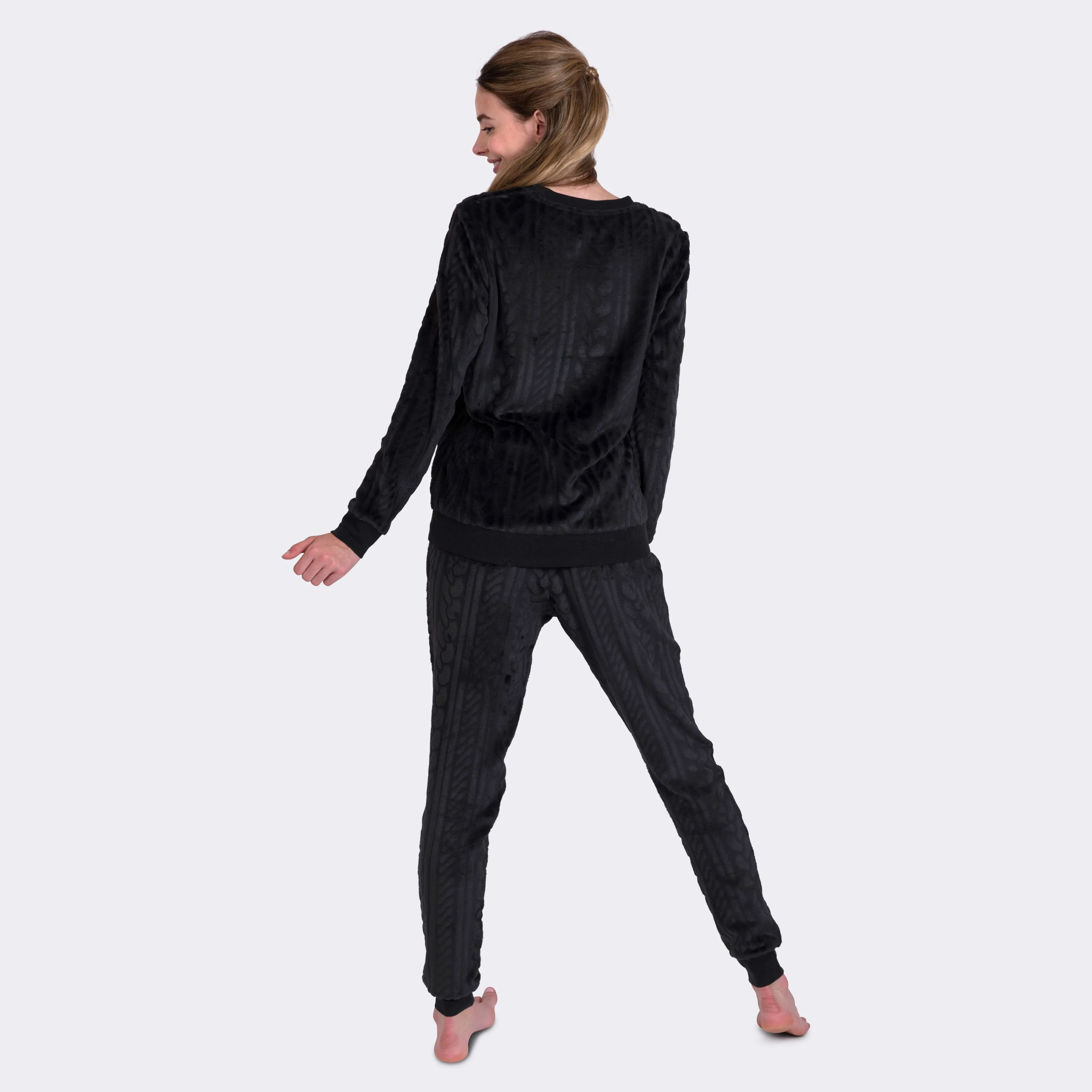 Ladies' 2-PC Carved Plush Cozy Pajama Set