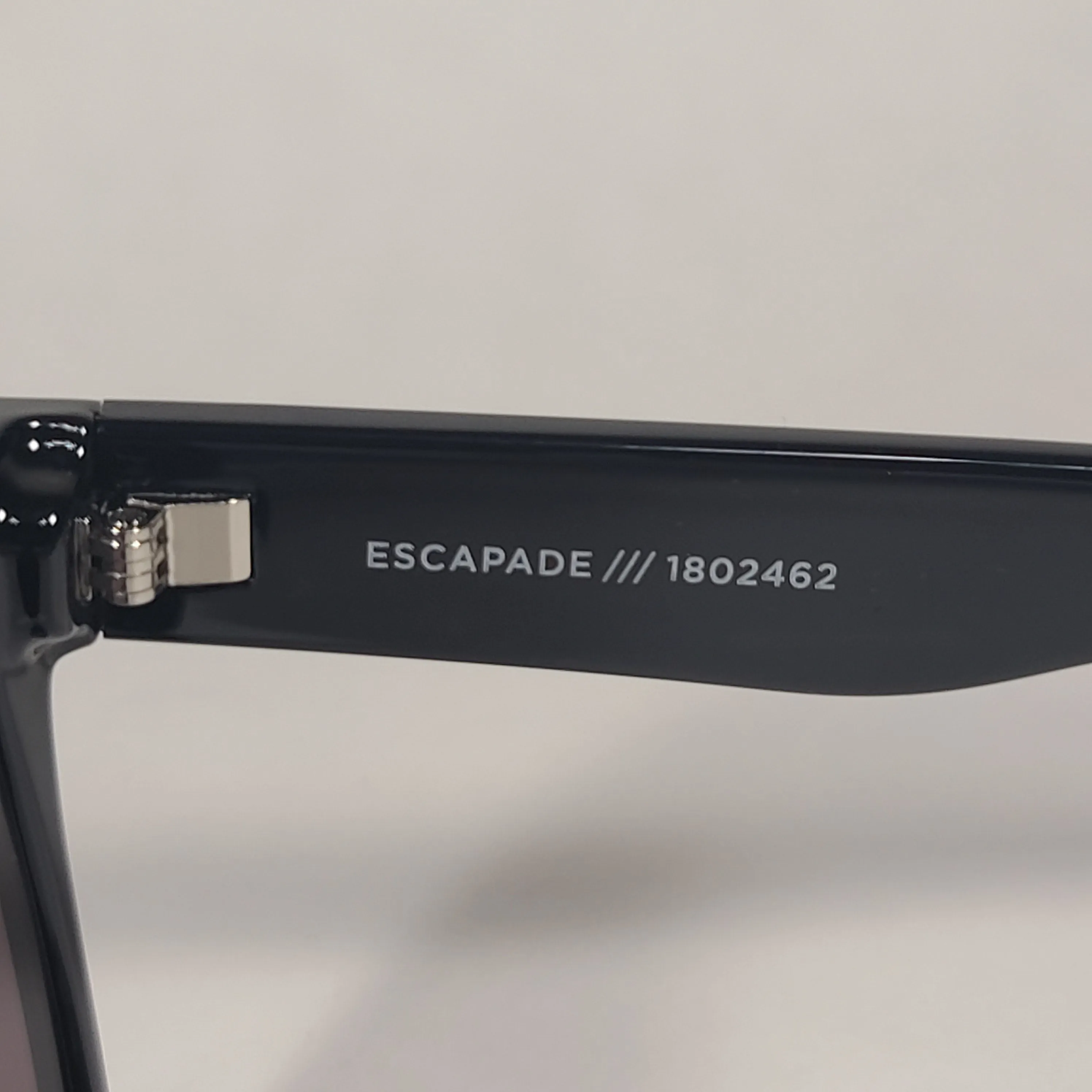 Le Specs Escapade Sunglasses Square Shiny Black Frame Smoke Gray Lens LSP1802462