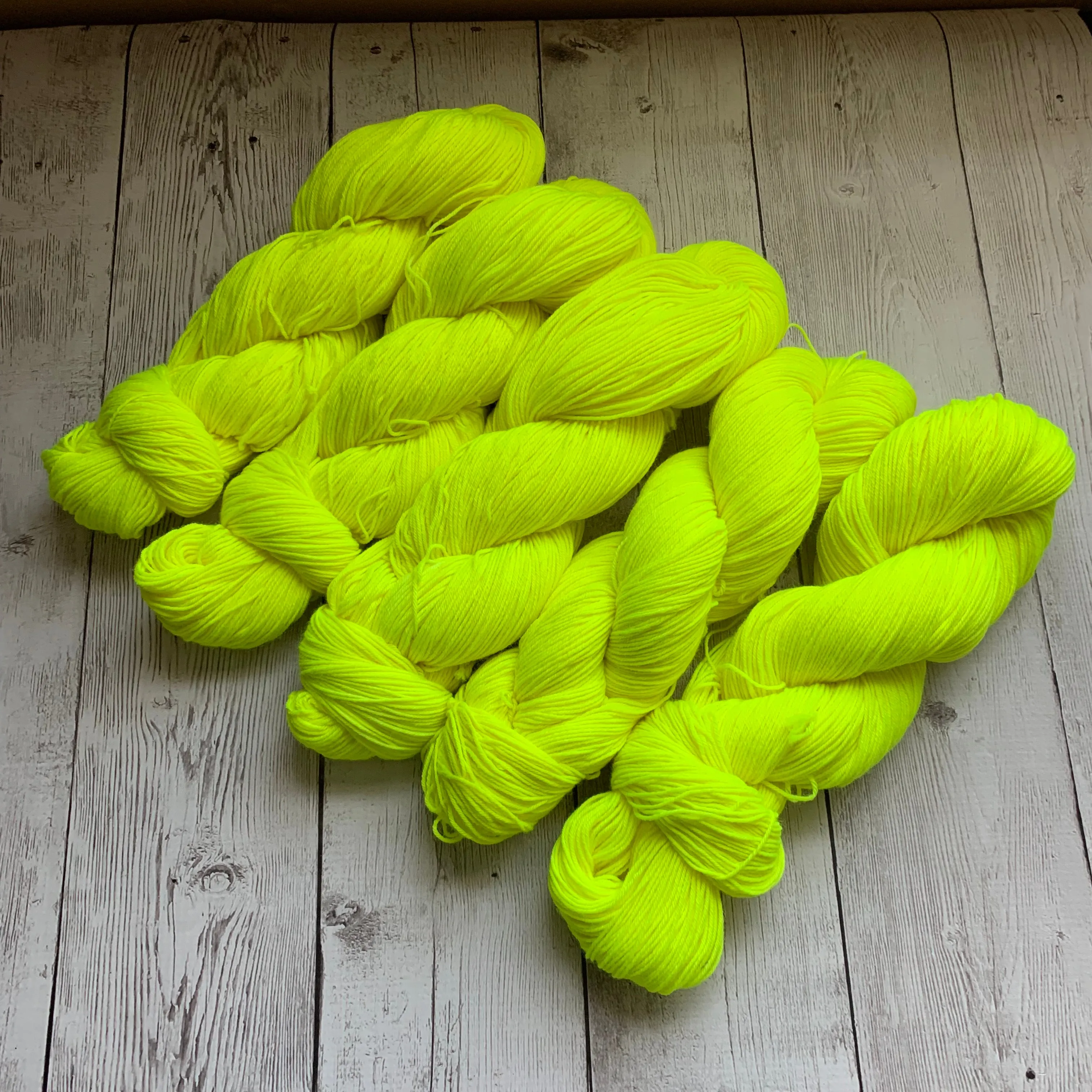 LEMON -  Semi-Solid Kettle Dyed Fing/ Sock weight - 463 yds 3.5 oz or 20 gr minis RTS (717)