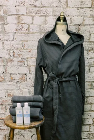 Leo Terry Robe