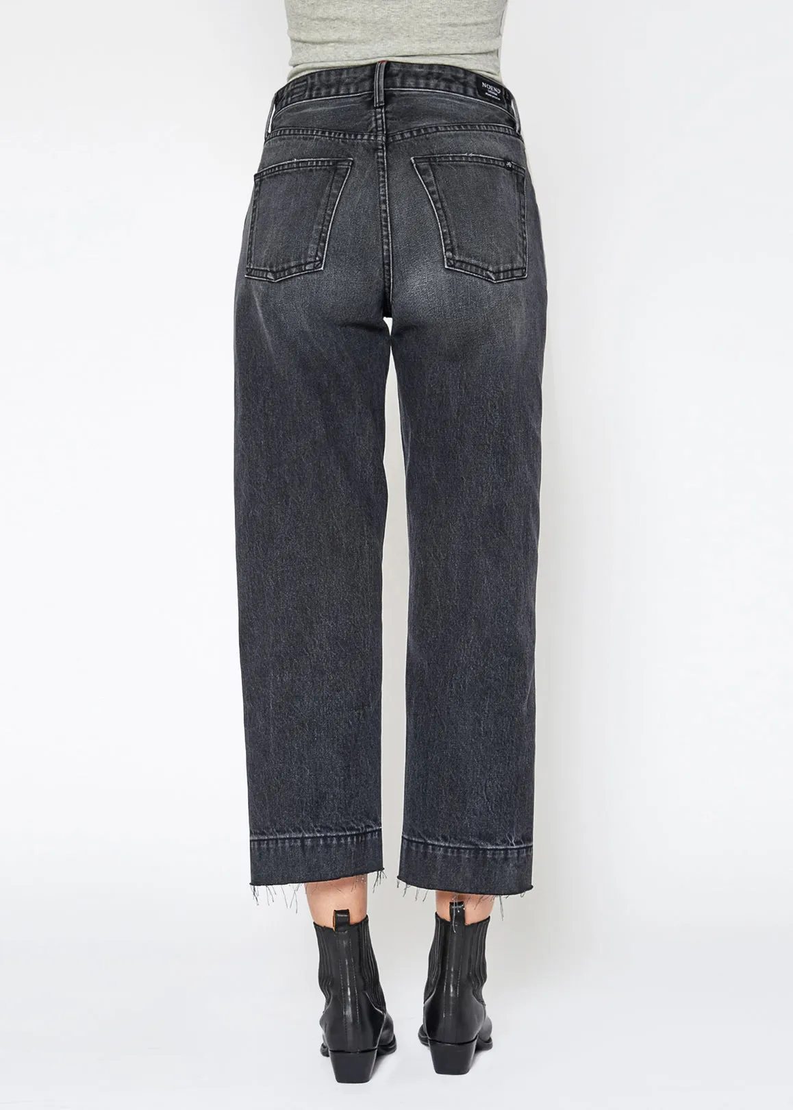 Lou 90's Comfort Crop