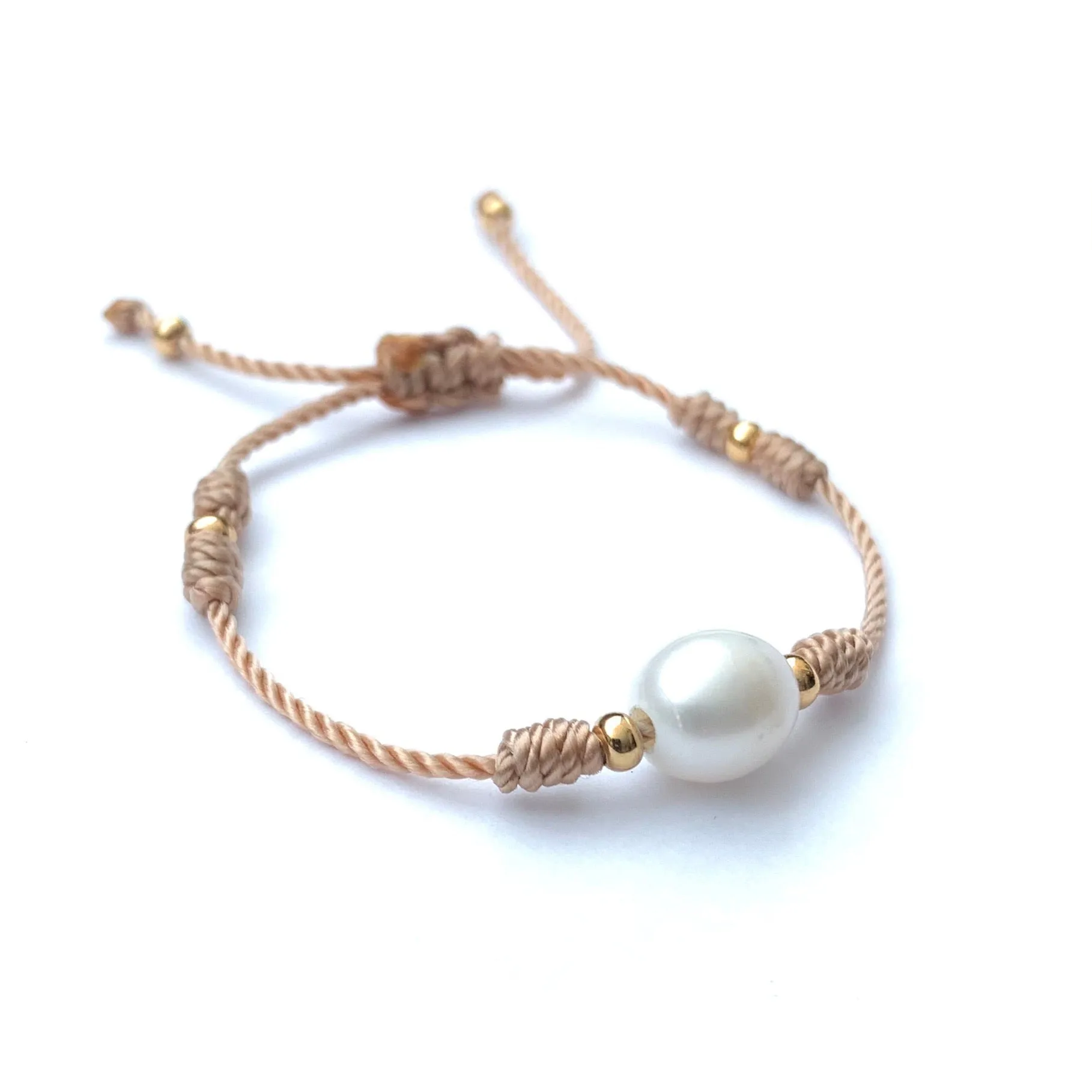 Mia Perla Solitaire Knotted Bracelet