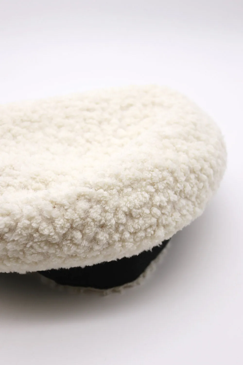 Nei Fuzzy Beret
