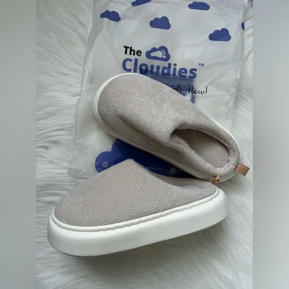 NEW! Cloudies - Cozy Slipper