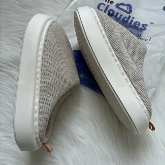 NEW! Cloudies - Cozy Slipper