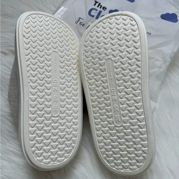 NEW! Cloudies - Cozy Slipper