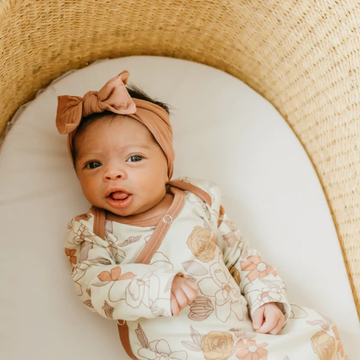 Newborn Knotted Gown