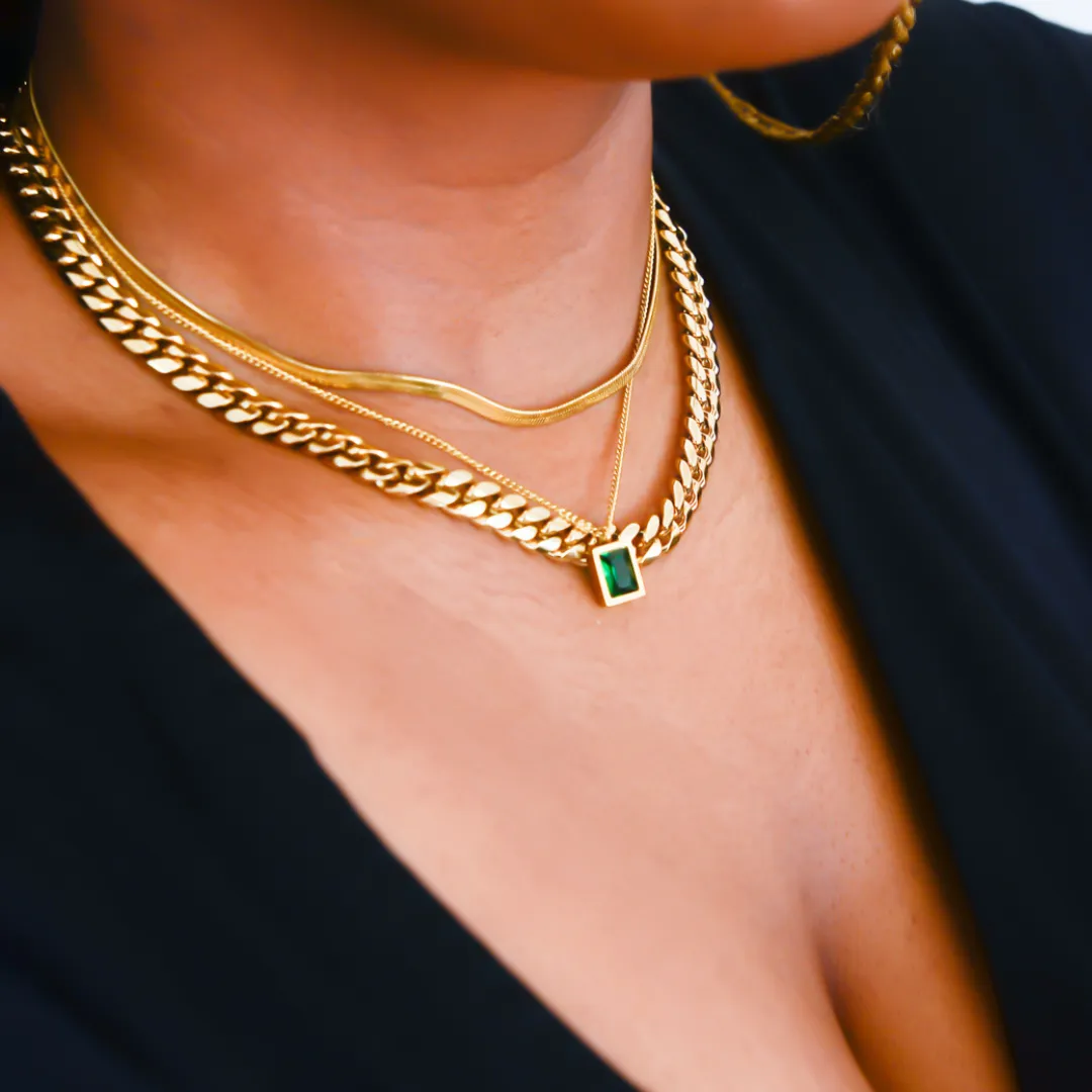NINA LAYERED NECKLACE - EMERALD