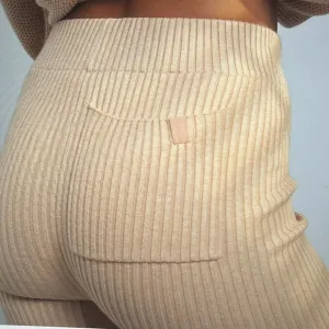 NWT LUNYA Cozy Cotton Silk Ribbed Bike Short. Large