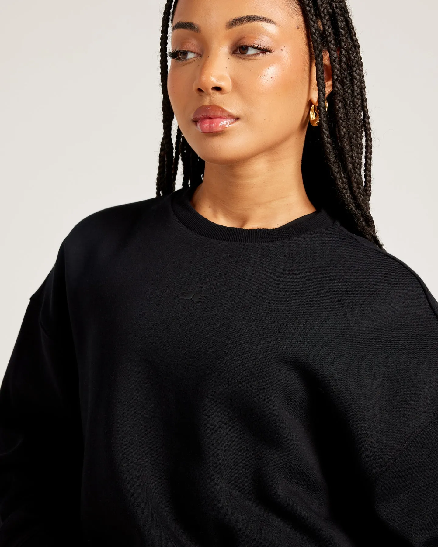 Omni Relaxed Crewneck - Black