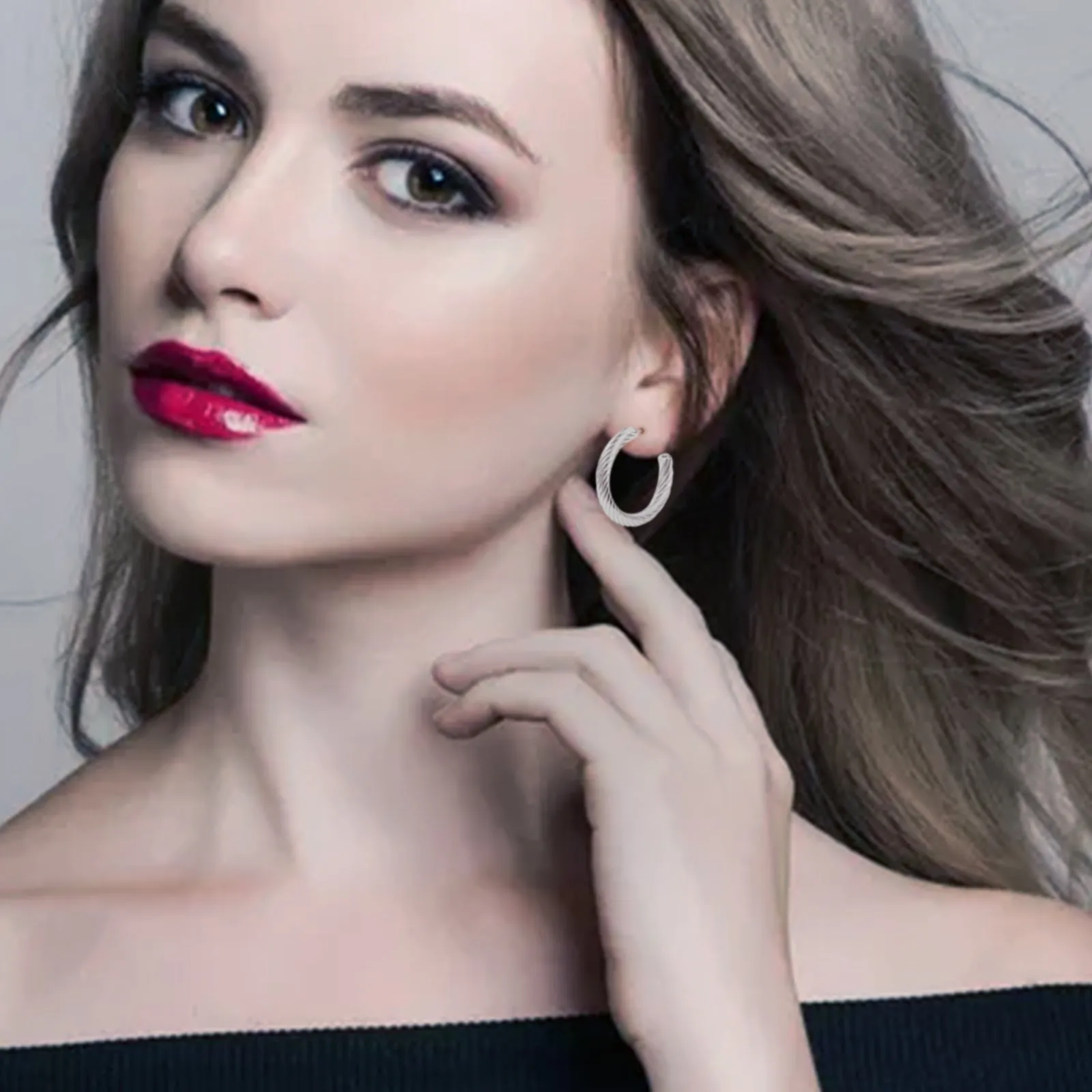 Open Twisted Rope Round Hoop Earrings