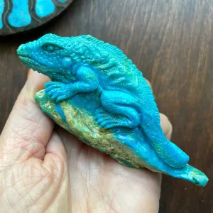 Peruvian Blue Opal Lizard carving