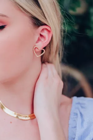 Phantos Twisted Heart Earrings - Gold