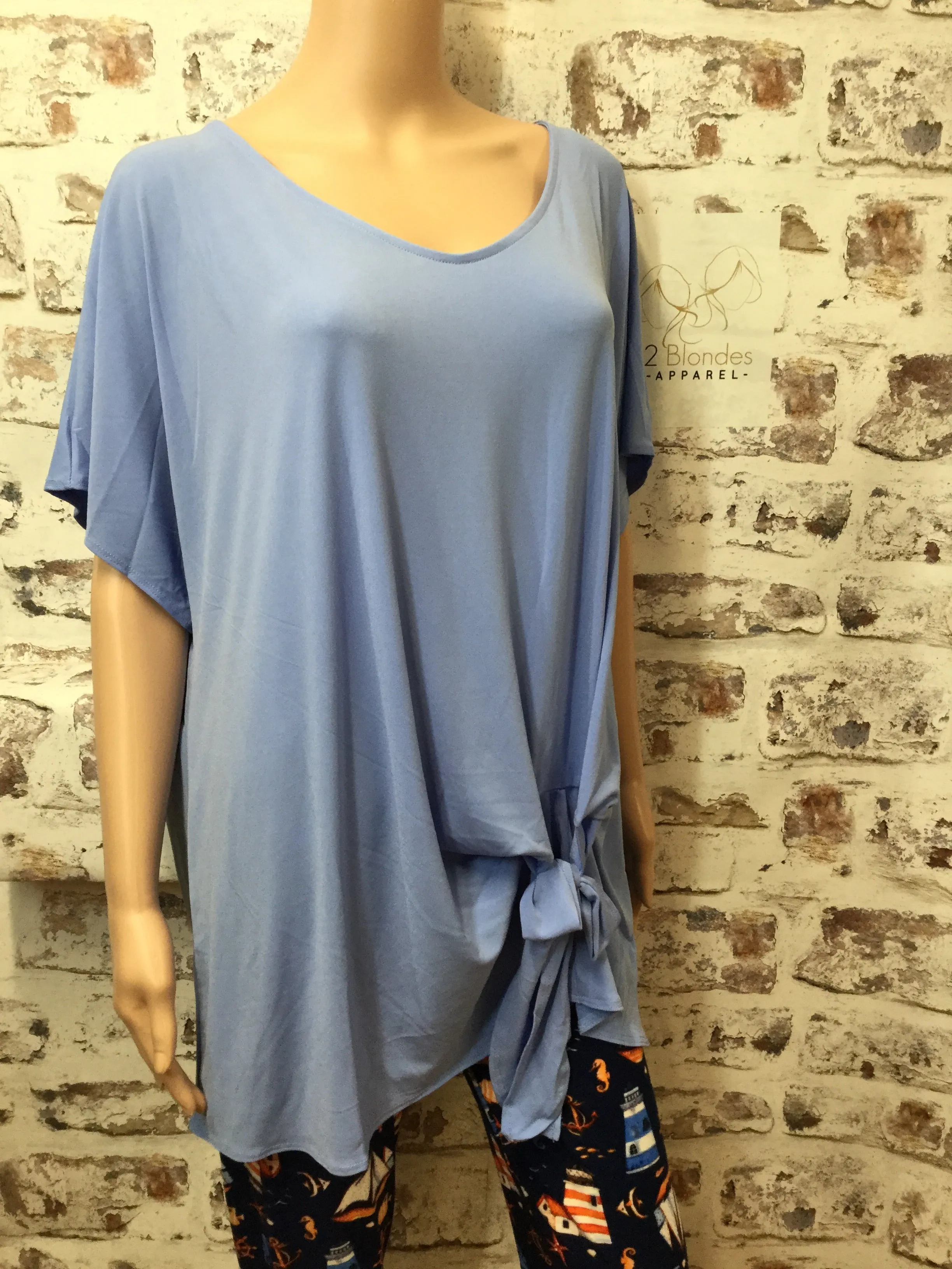 Plus Size Spring Blue Short Sleeve Top with Knotted Accent