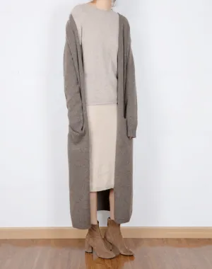 privé cardigan (100% cashmere, other colours available)-sold out