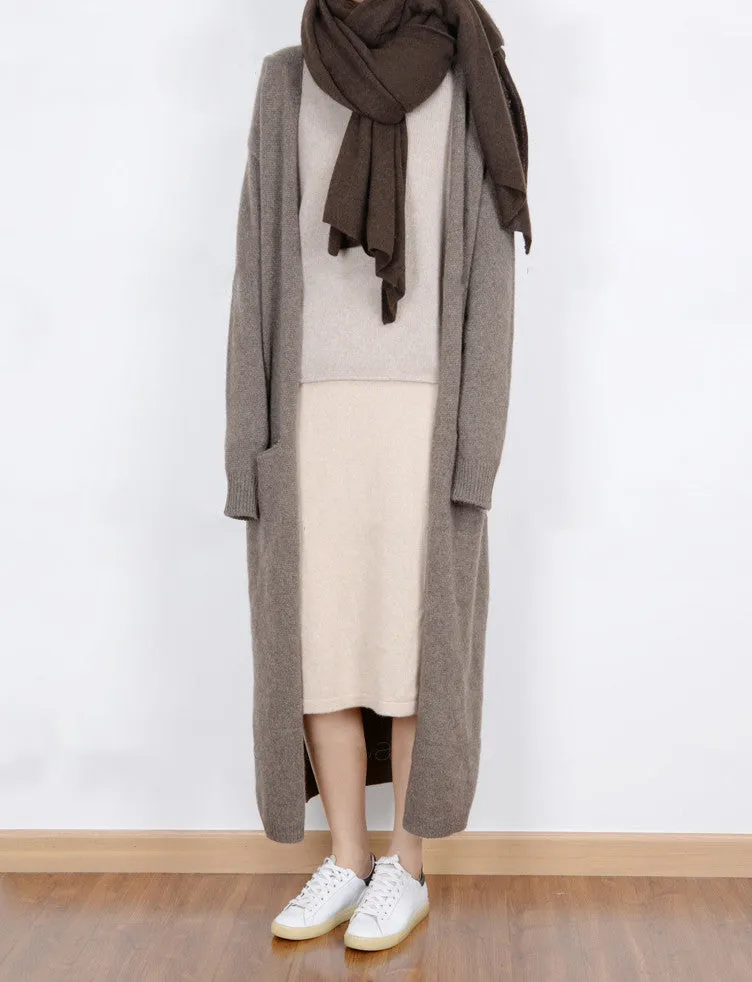 privé cardigan (100% cashmere, other colours available)-sold out