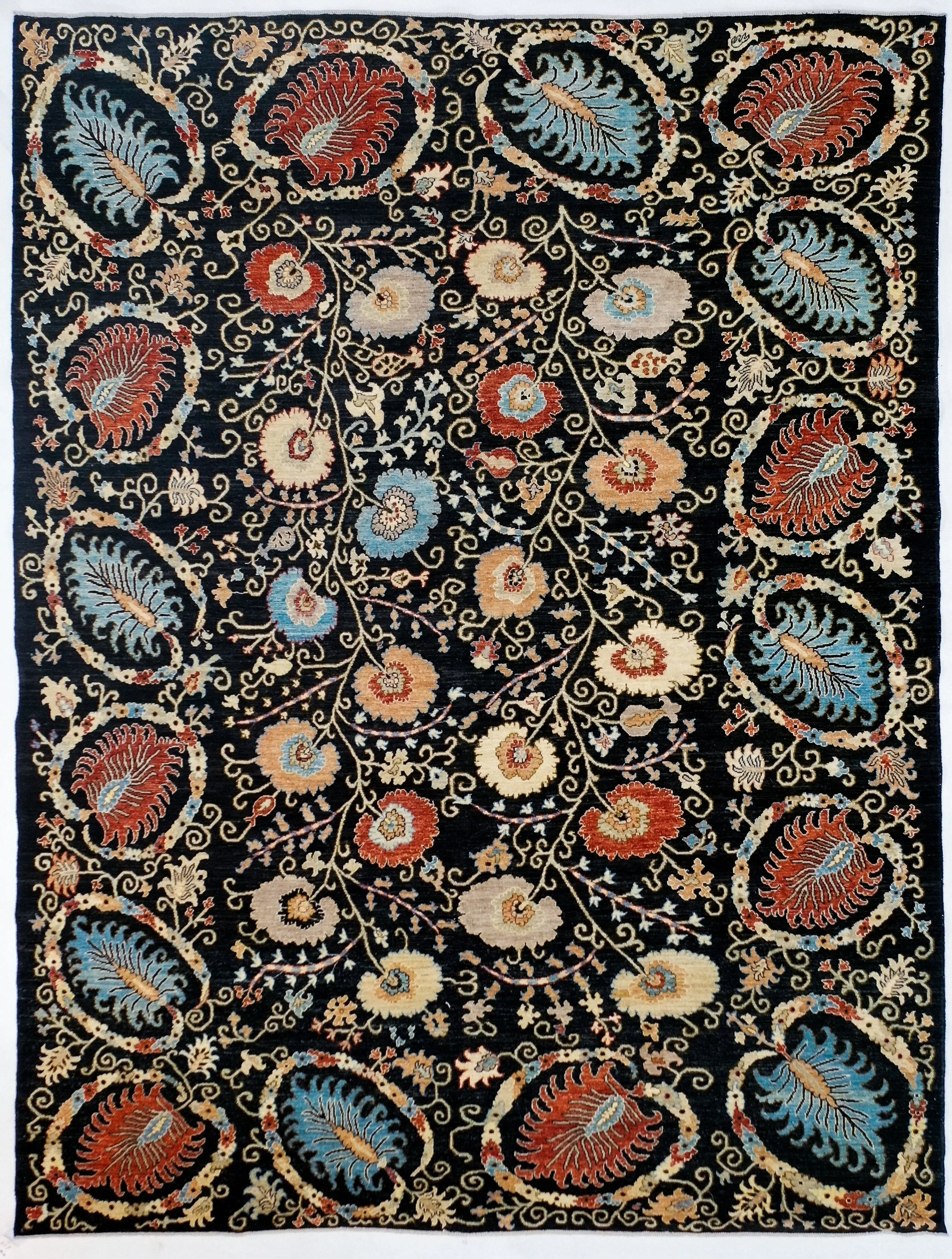 Qaleen 9'1" x 11'11"