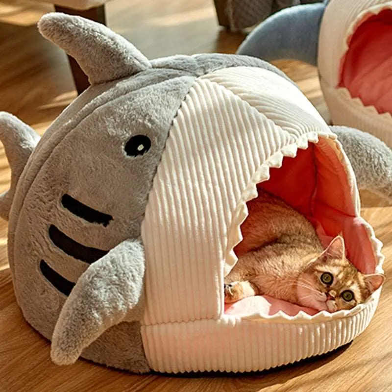 "Cozy & Playful Shark Cat Bed | 100% Cotton & Machine Washable | Available in 3 Sizes for Stress-Free Rest & Better Sleep Patterns"