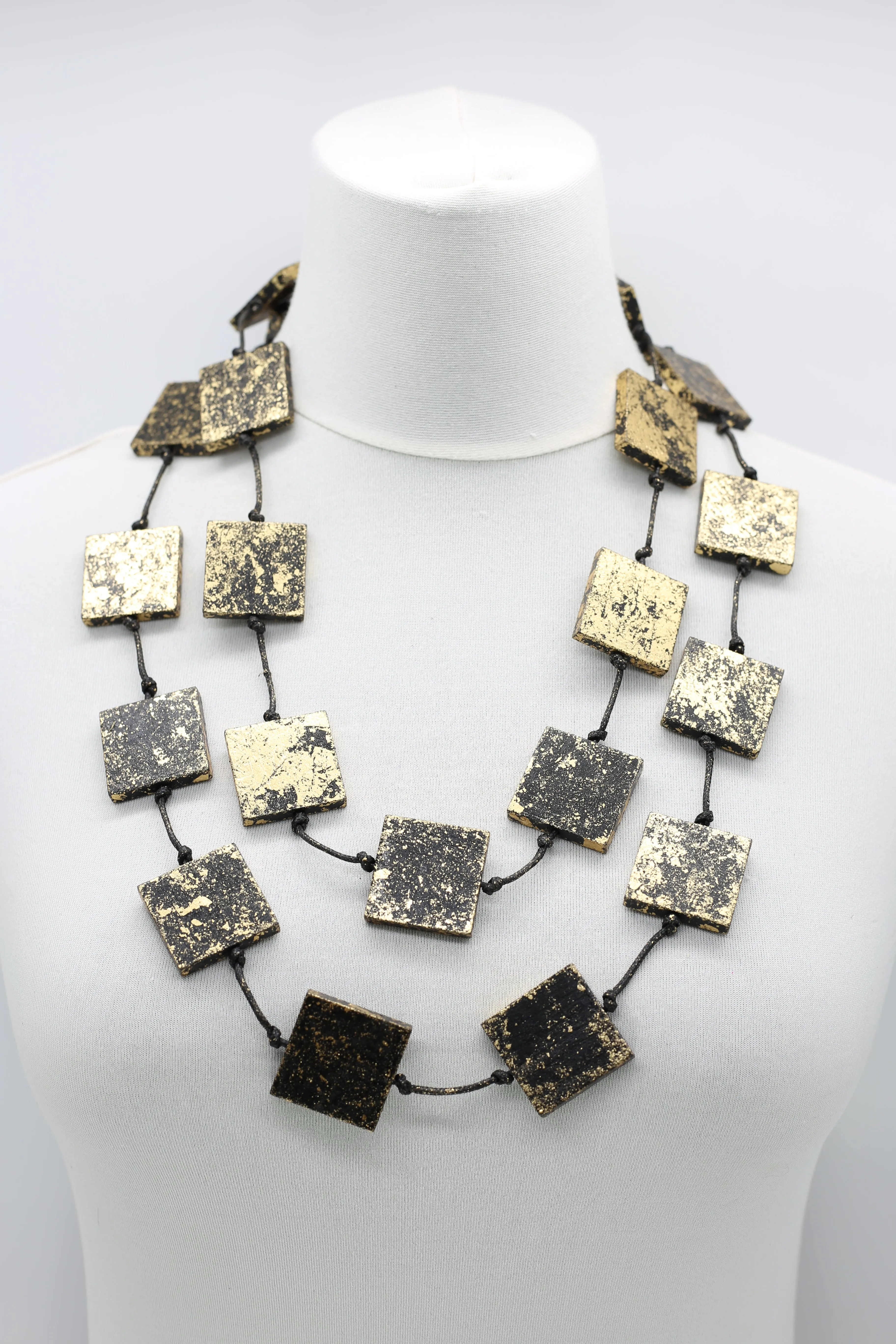 RECYCLED WOOD SQUARES SINGLE STRAND HAND GILDED NECKLACE