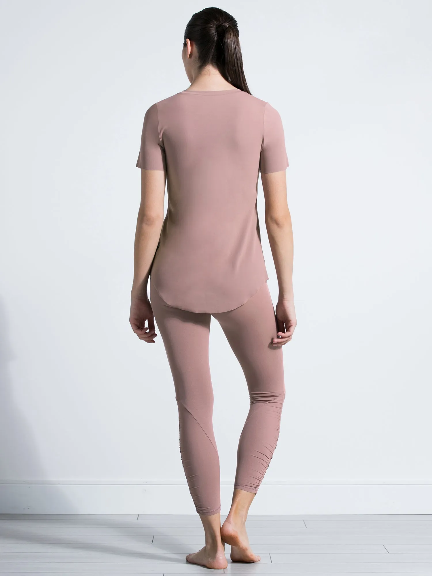 RELAXED NUDE TEE, ASH MAUVE