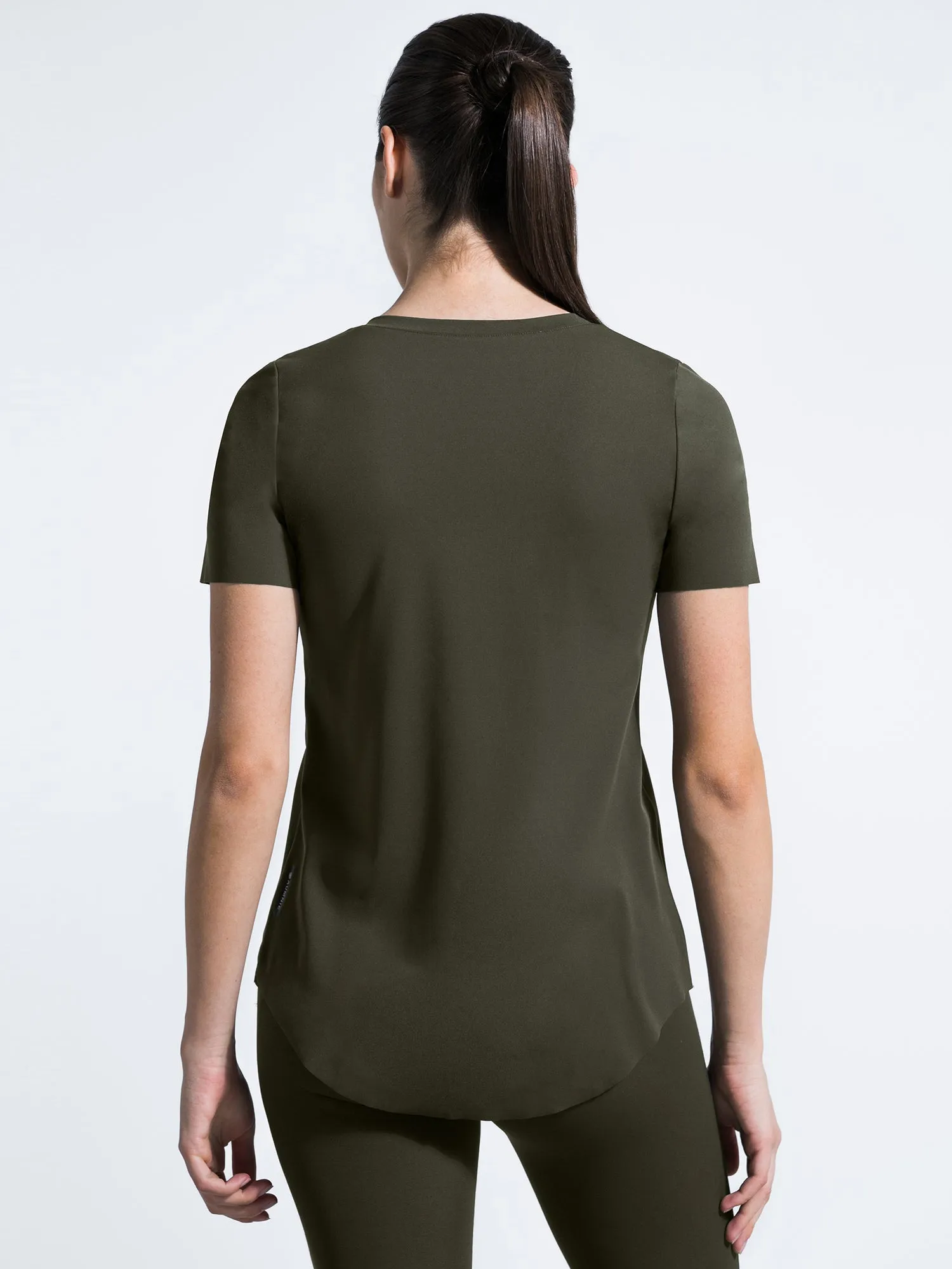 RELAXED NUDE TEE