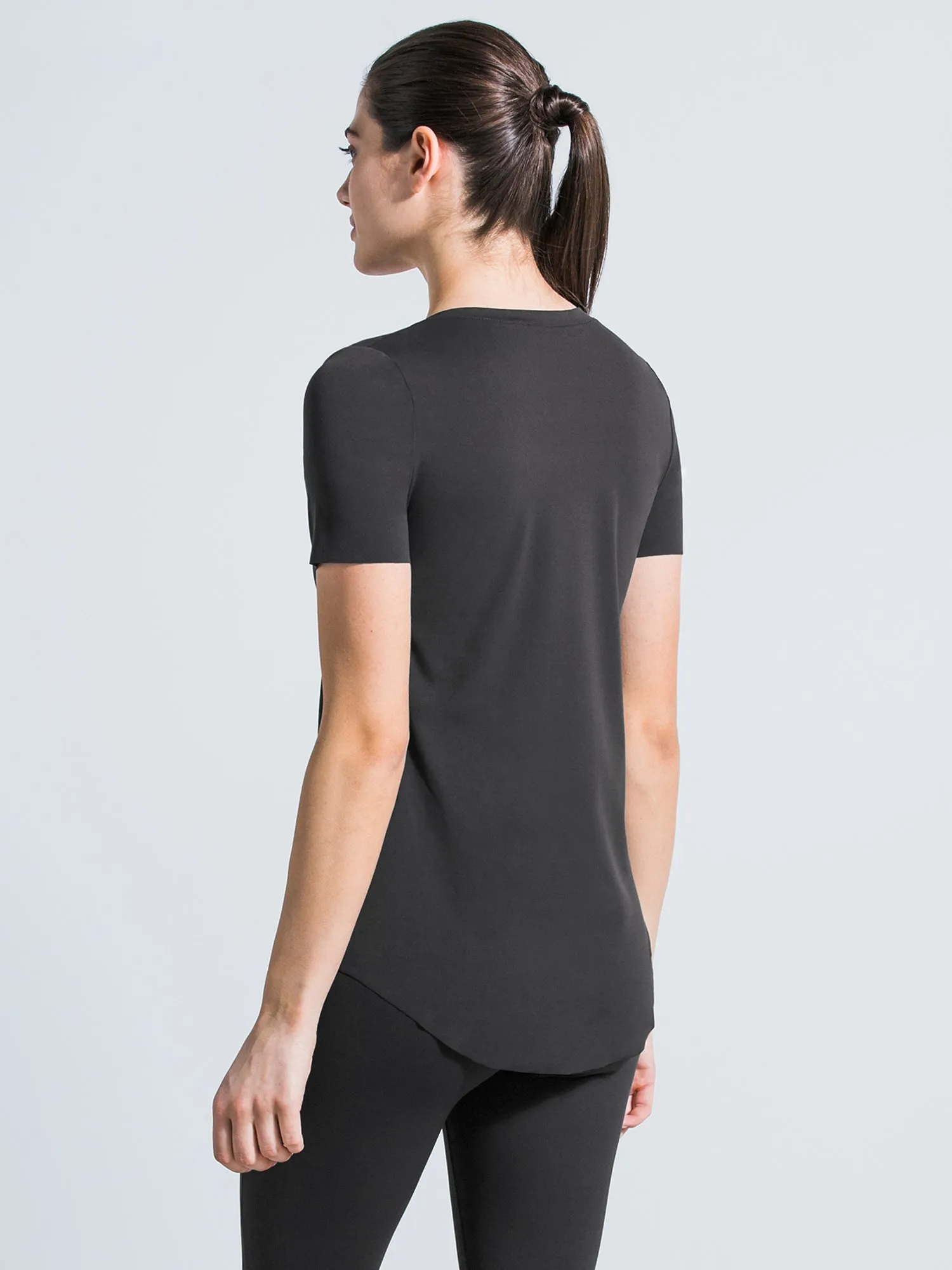 RELAXED NUDE TEE