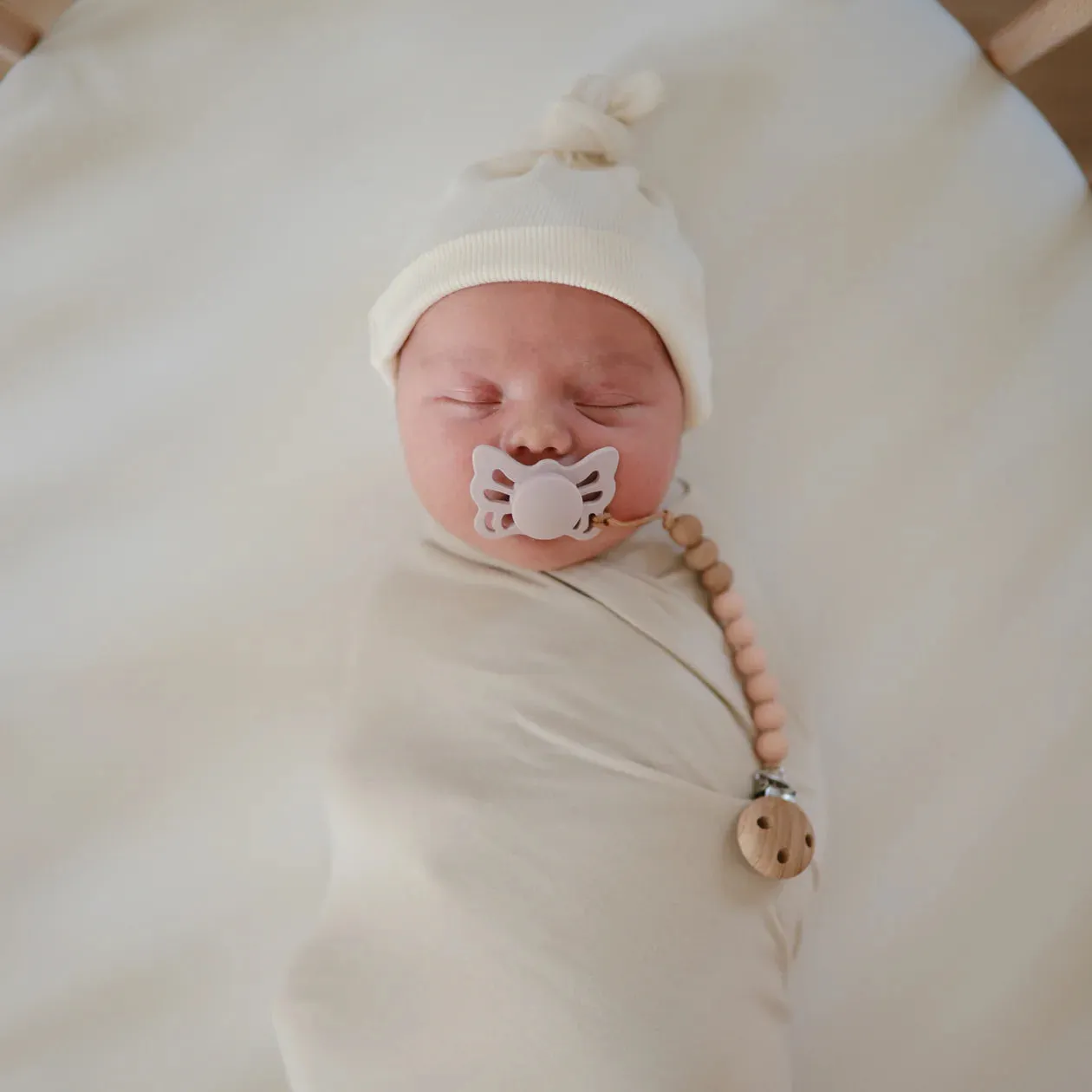 Ribbed Knotted Baby Gown   Beanie Set-Ivory