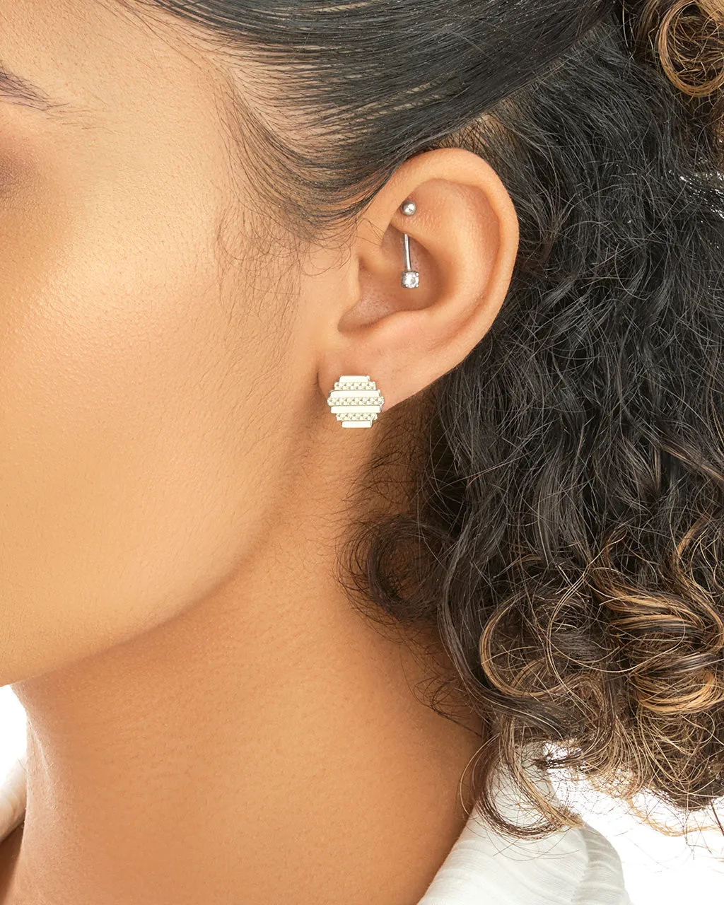 Sezia Textured Stud Earrings