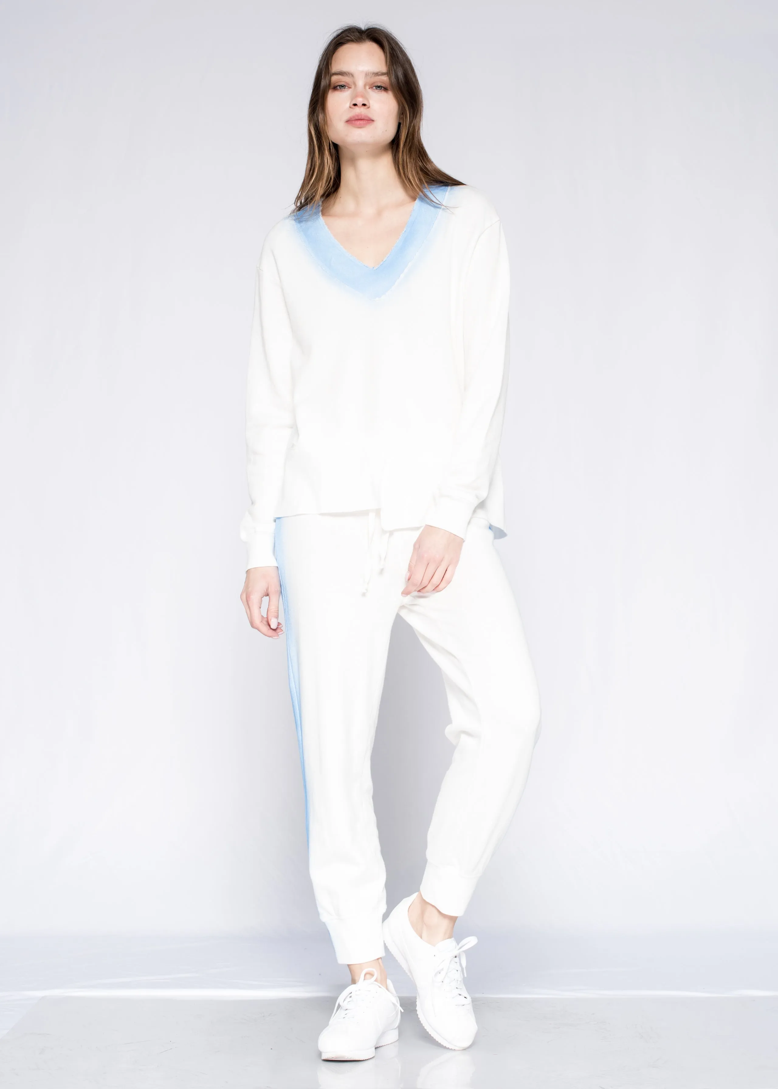 Shifted Hem Sweatshirt Solid V-Neck Sprayed
