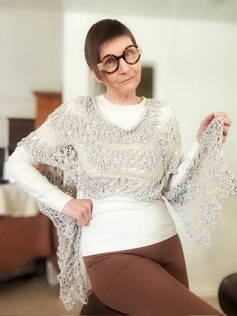 Shining shawl