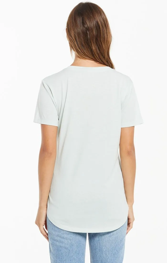 Short sleeve pocket tee in sky grey