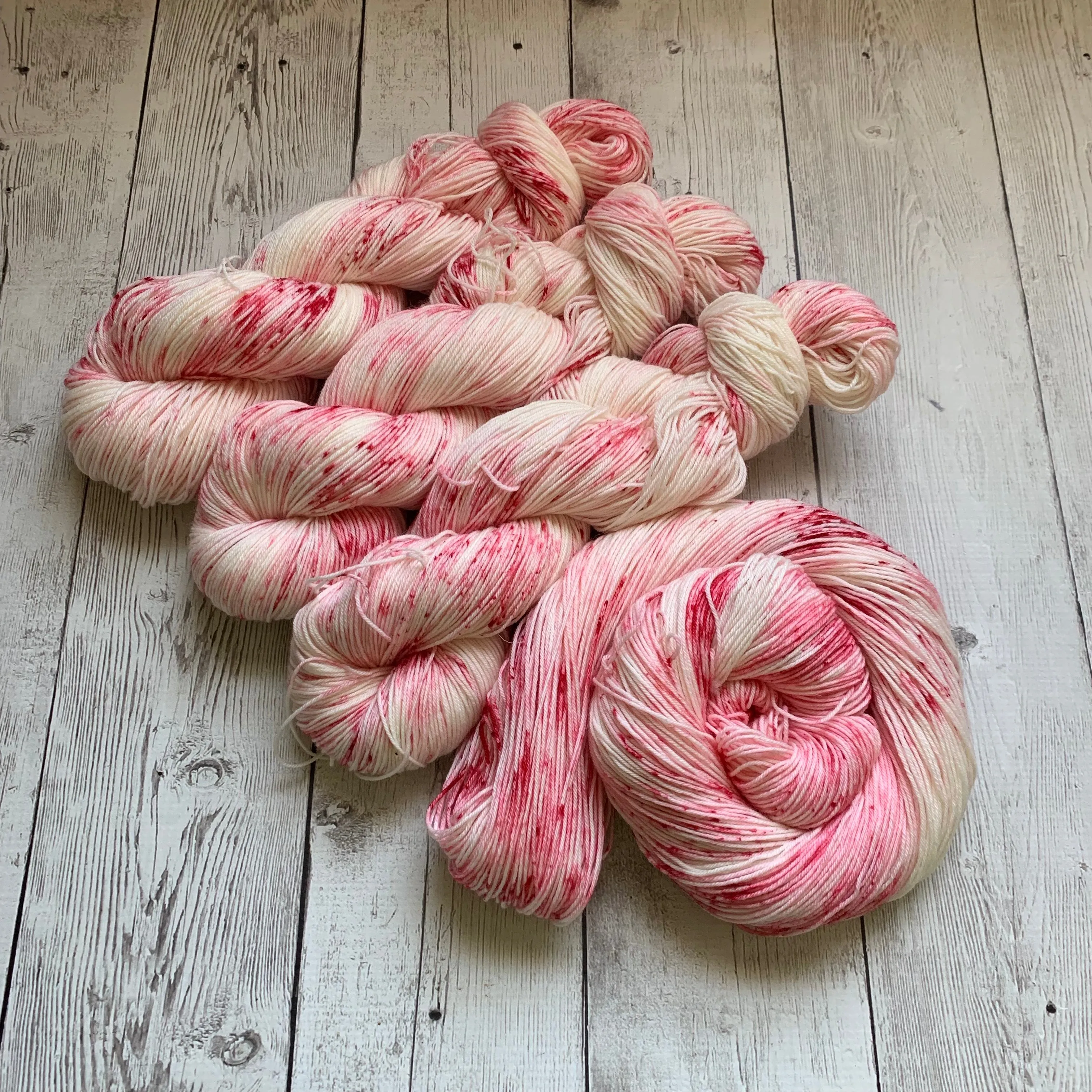 SOCK WEIGHT - RUBY Speckle -  Speckle Dyed - 463 yds 3.5 oz or 20 gr minis RTS (923)