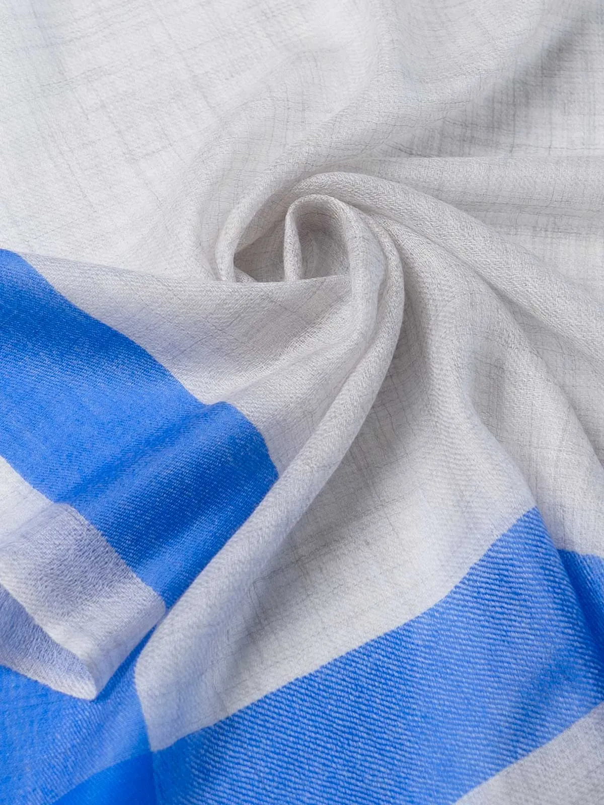 Square - Featherlight Gray Cashmere Scarf